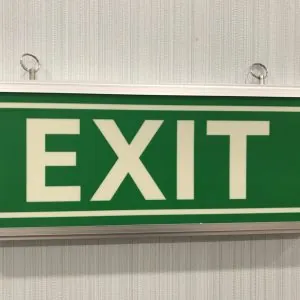 Bảng exit thoát hiểm dạ quang 2 mặt