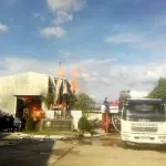 NHÀ KHO CHỨA 200m3 GỖ BỐC CHÁY GẦN NỮA NGÀY