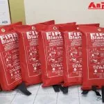Dập lửa bằng Mền chữa cháy và chăn chiên hiệu quả tức thì