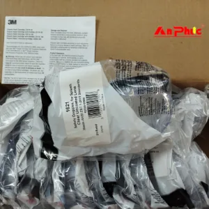 Kính chống hóa chất 3M1621