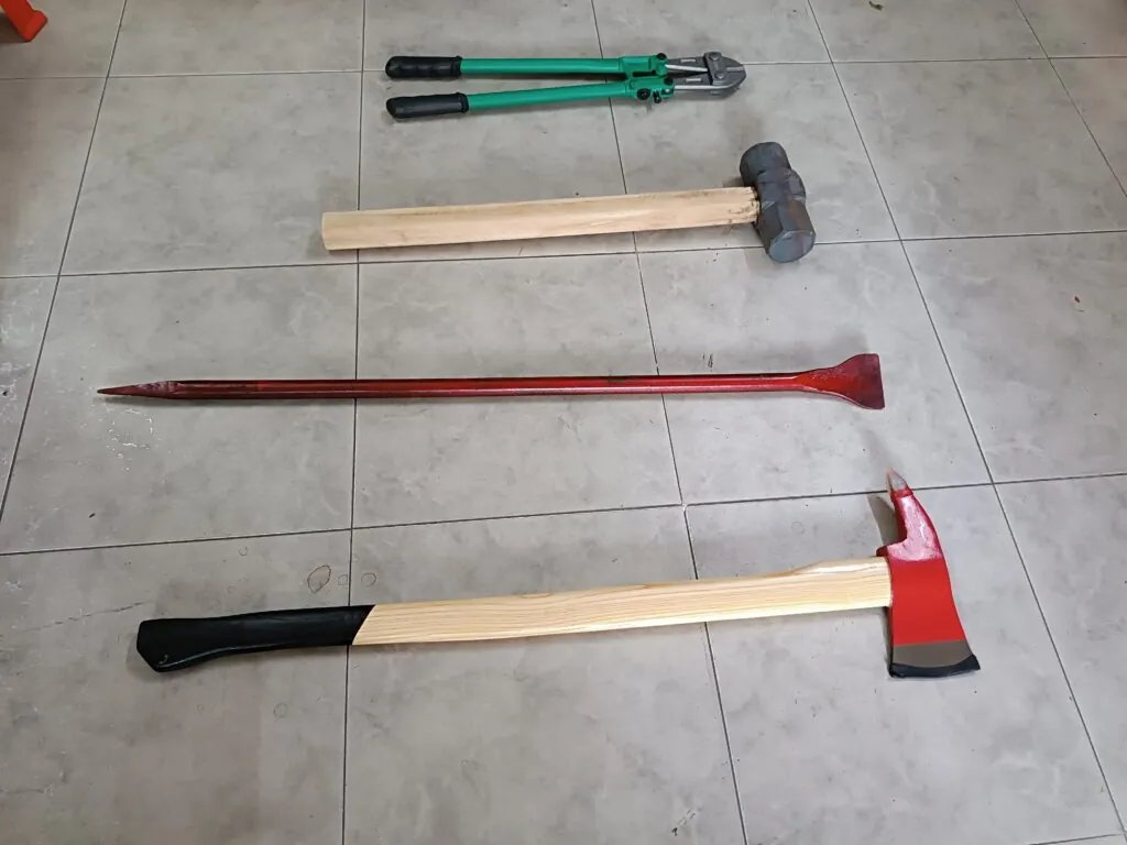 Dụng cụ phá dỡ chuyên dụng